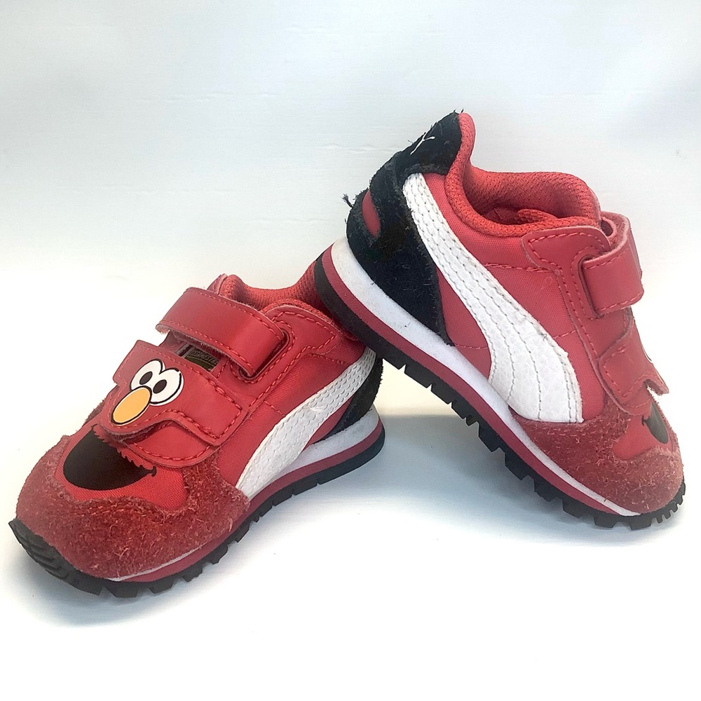 Puma+Elmo! NWOT Baby Toddler Sneakers with Velcro Strap Closure